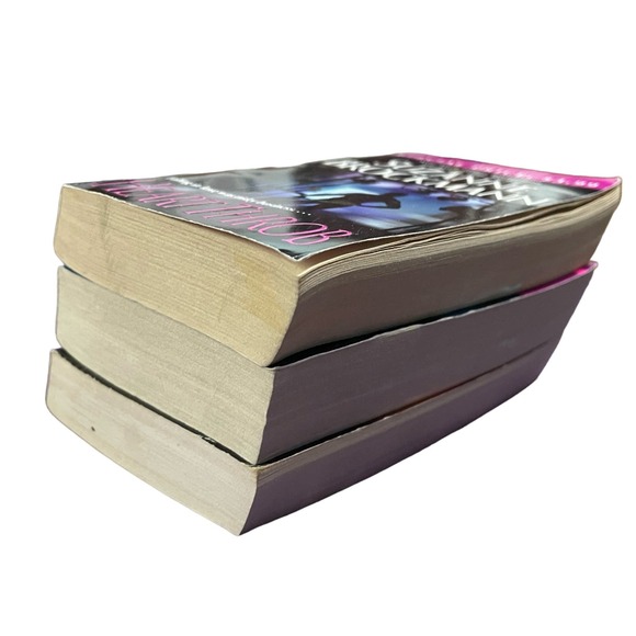 Suzanne Brockmann Lot of 3 Romance Suspense Novel - Picture 8 of 13